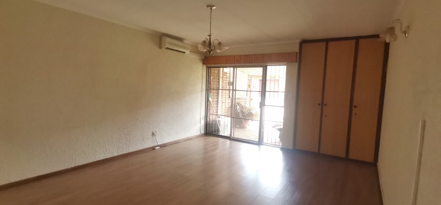 1 Bedroom Property for Sale in Oudorp North West